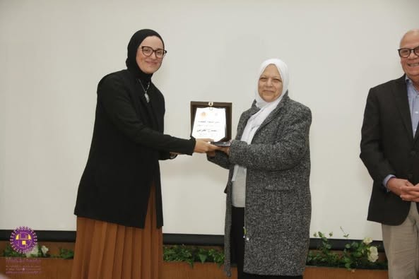 محافظ بورسعيد يشهد توزيع 60 جهاز عروسة من توشيبا العربي للأُسر الأولى بالرعاية بالتعاون مع مؤسسة مشكاة نور