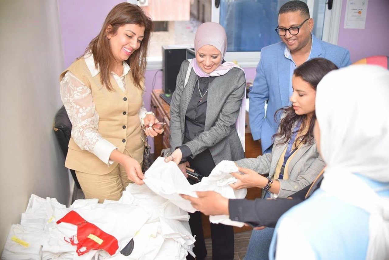 مؤسسة مشكاة نور  للعلم و التنوير الثقافية  بالتعاون مع البنك الأهلي الكويتي – مصر ، أطلقت مبادرة "منحة الخياطة وصناعة السجاد" في محافظة بورسعيد.