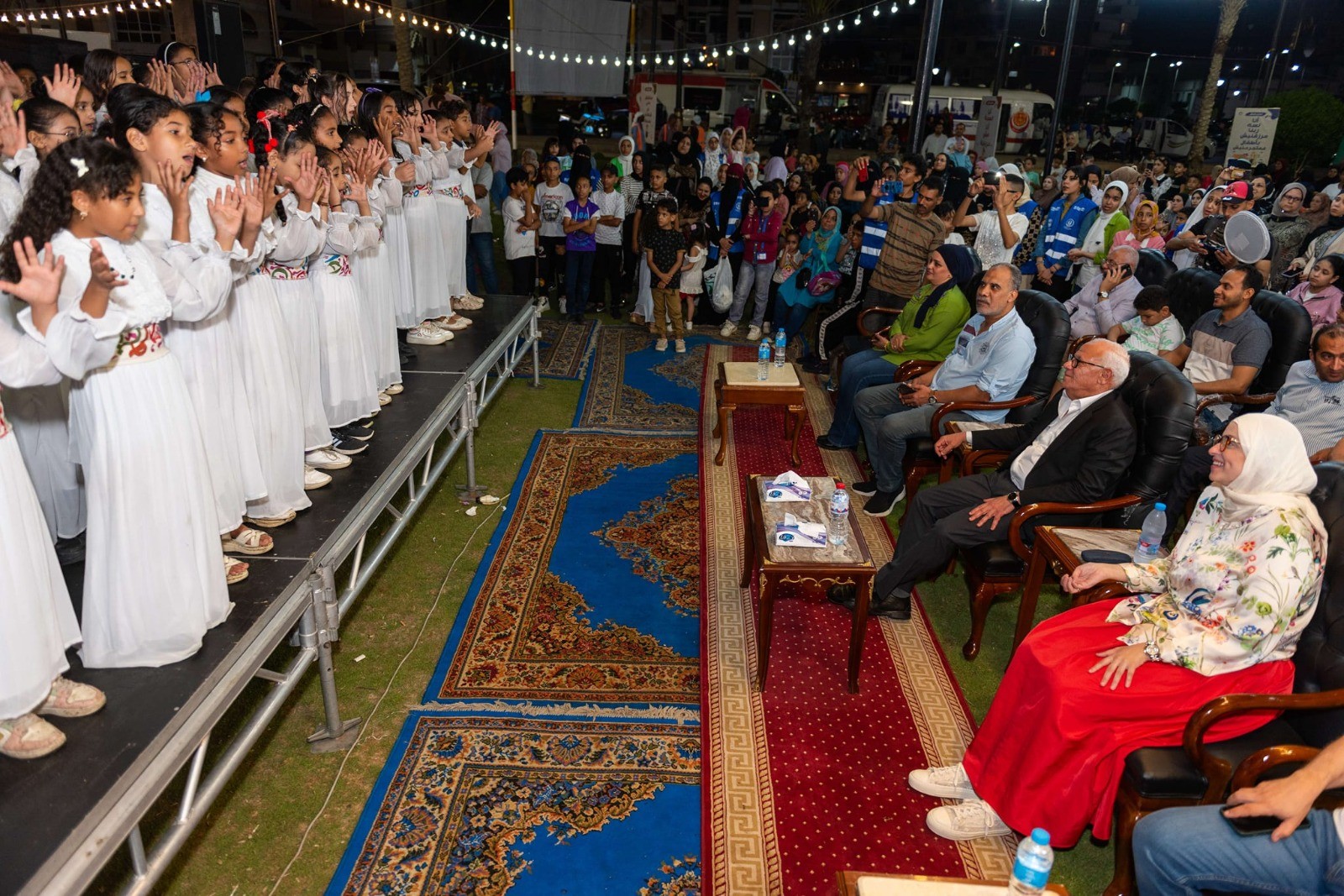 نظمت مؤسسة مشكاة نور للعلم والتنوير الثقافية مهرجانًا خيرًا كبيرًا بحديقة المنتزه ببورسعيد لتكريم المتفوقين