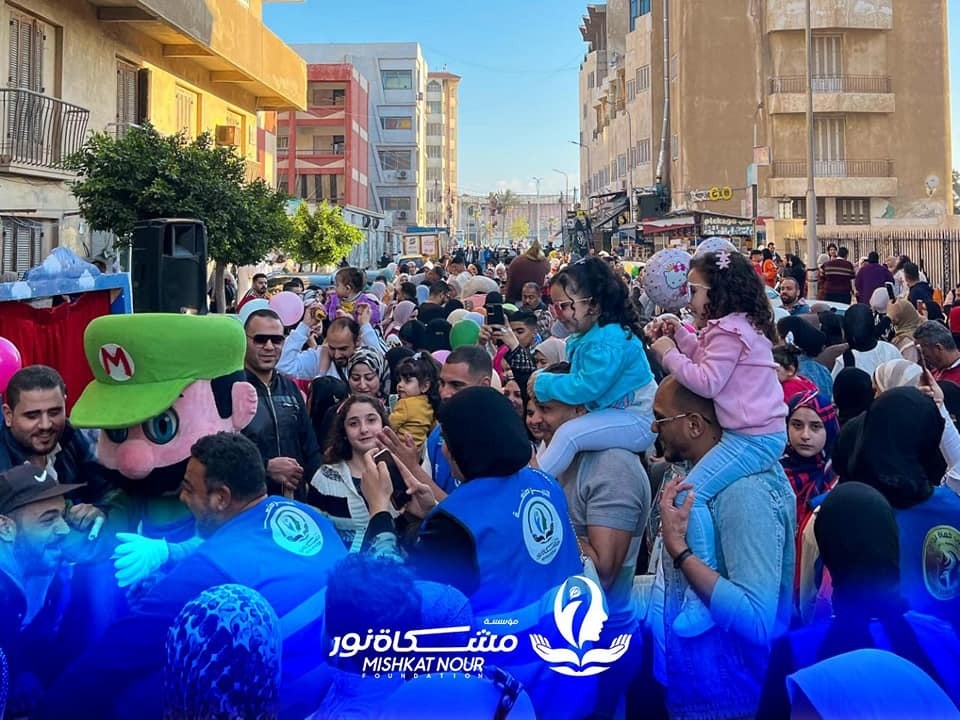 مؤسسة مشكاة نور تشارك أهالي بورسعيد والأخوة الفلسطينيين بالعريش احتفالاتهم بعيد الفطر المبارك